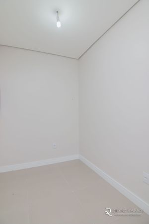 Image 11 - 157642