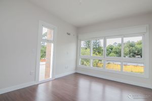 Image 15 - 157642