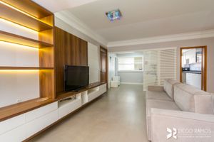 Image 1 - 157815