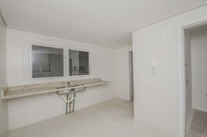 Image 22 - 157820