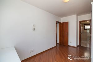 Image 8 - 157848
