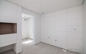 Image 13 - 157914