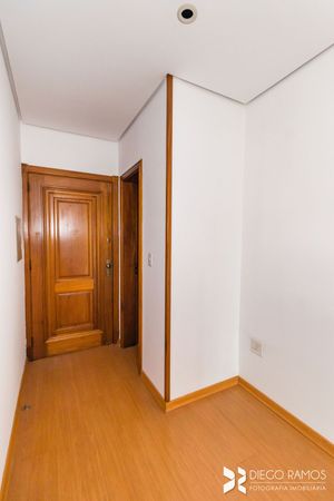 Image 30 - 158303