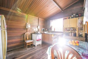 Image 19 - 158378