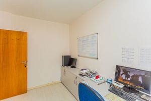 Image 15 - 158771