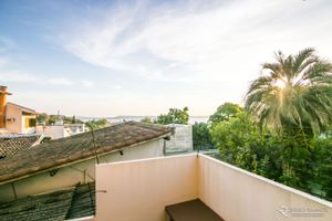 Image 10 - 159364