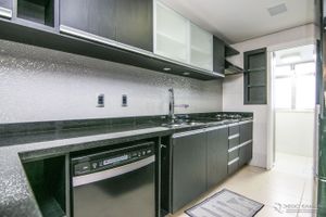Image 24 - 159682