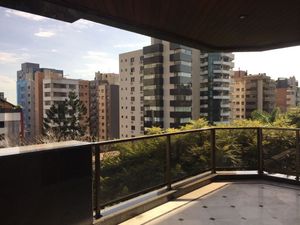Image 22 - 159786