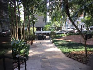 Image 19 - 159786