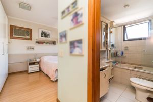 Image 21 - 159815