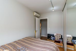 Image 17 - 159974