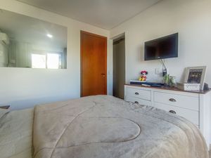 Image 33 - 160235