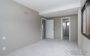 Image 11 - 160430