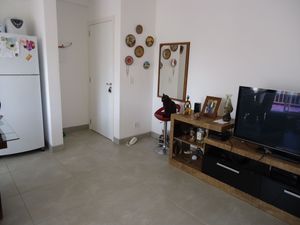 Image 1 - 160781