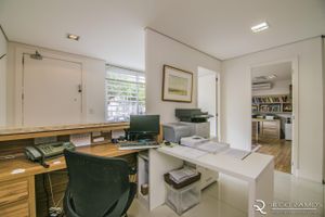 Image 5 - 161669