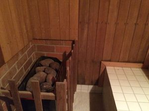 Image 25 - 161824