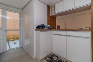 Image 10 - 161861