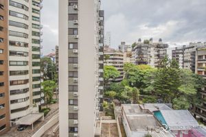 Image 10 - 162037
