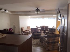 Image 19 - 162353