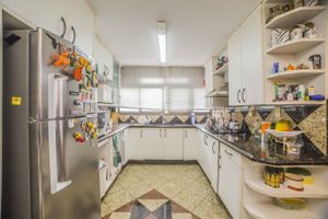 Image 10 - 162930