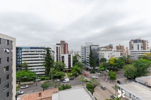 Image 17 - 163140