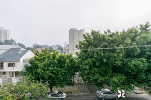 Image 17 - 164247