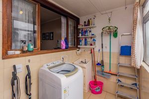 Image 31 - 164291