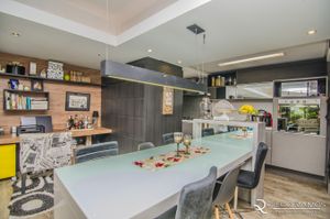 Image 1 - 164665