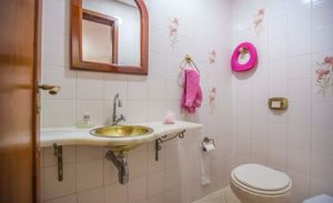 Image 5 - 164667