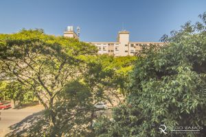 Image 8 - 165006