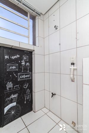 Image 19 - 165011