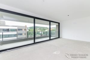 Image 4 - 166387