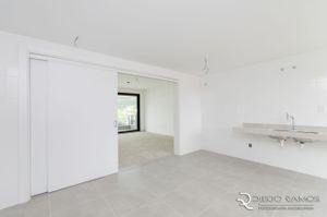 Image 33 - 166387