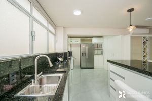 Image 32 - 166398