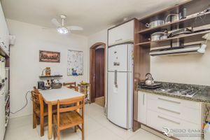 Image 12 - 166498