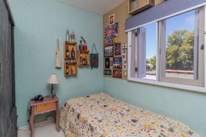 Image 19 - 166584