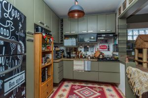 Image 25 - 166584