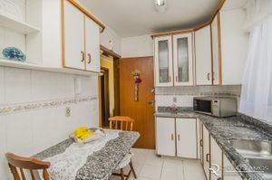Image 18 - 166605