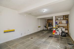 Image 21 - 166605