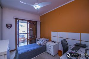 Image 11 - 166695
