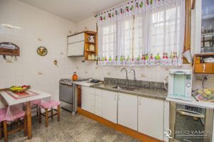Image 23 - 166807
