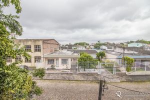 Image 9 - 166900