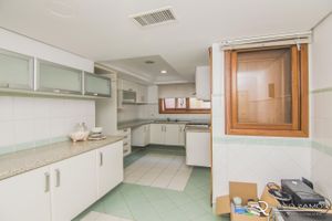 Image 21 - 167165