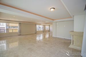 Image 4 - 167640