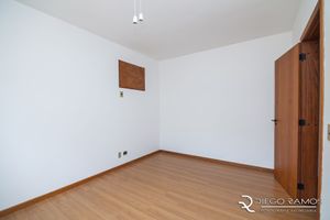Image 4 - 167815