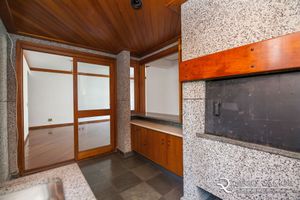 Image 11 - 167815