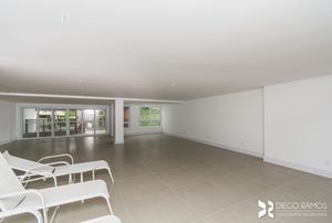 Image 40 - 168740