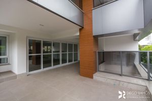 Image 44 - 168740