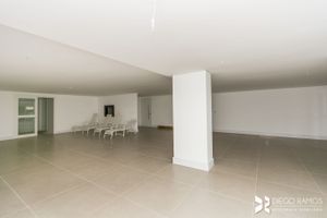 Image 49 - 168740