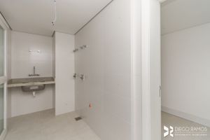 Image 78 - 168740